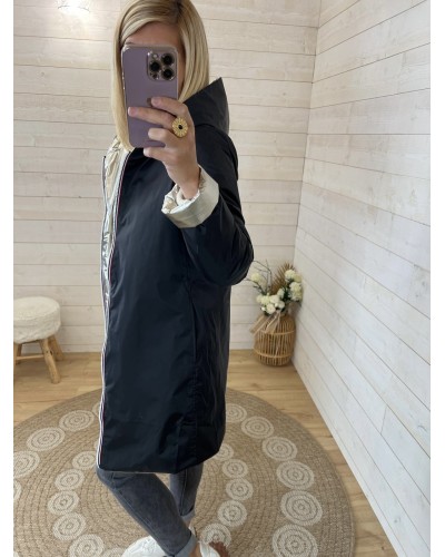 Imperméable réversible Laura Jo long noir et doré vue de profil – mi-saison – Réf 22022